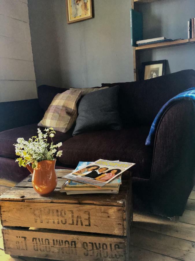 The Old Apple Shed Cosy Heated Cottage In A Meadow Close To The Charming Village Of Bethersden Ashford  Exterior photo